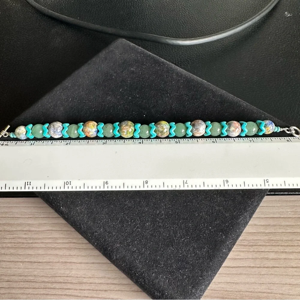 Turquoise and Green Beaded Bracelet handmade - Picture 3 of 3